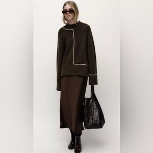 Brand New Zara knit sweater with contrasting piping!!